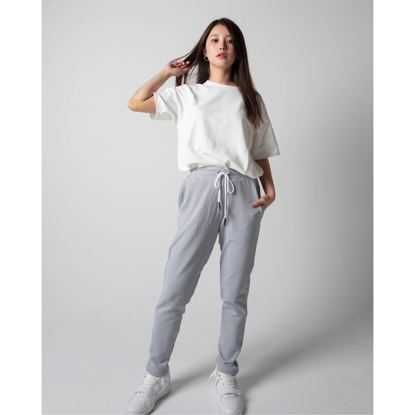 Relaxed Tapered Jogger Pants - Gray